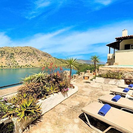 Du Lac Villas Kournás Esterno foto