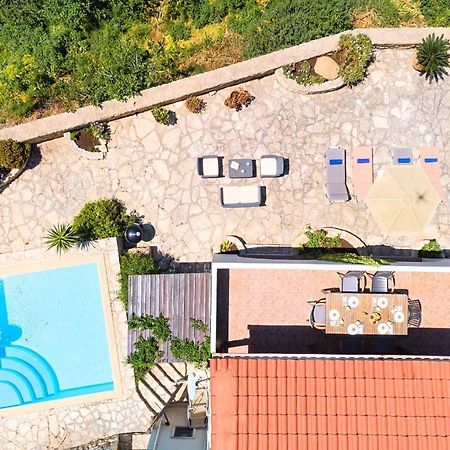 Du Lac Villas Kournás Esterno foto