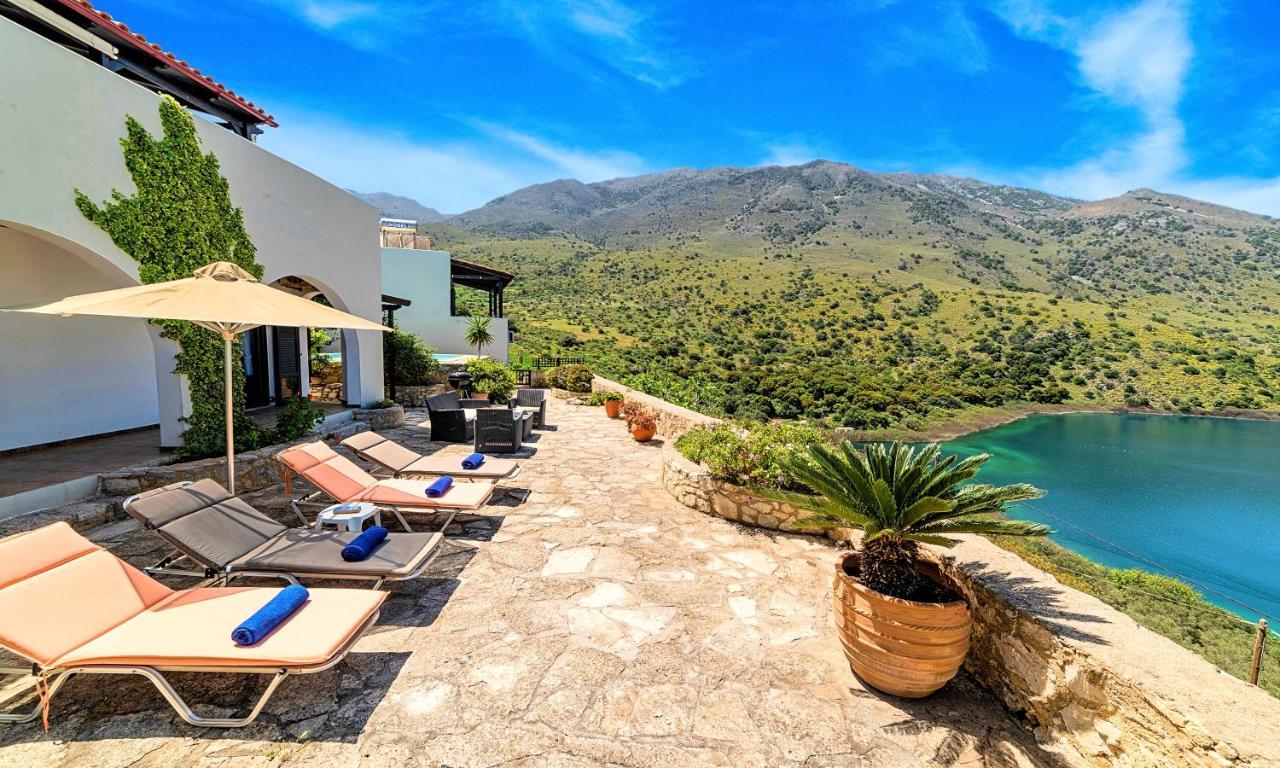 Du Lac Villas Kournás Esterno foto