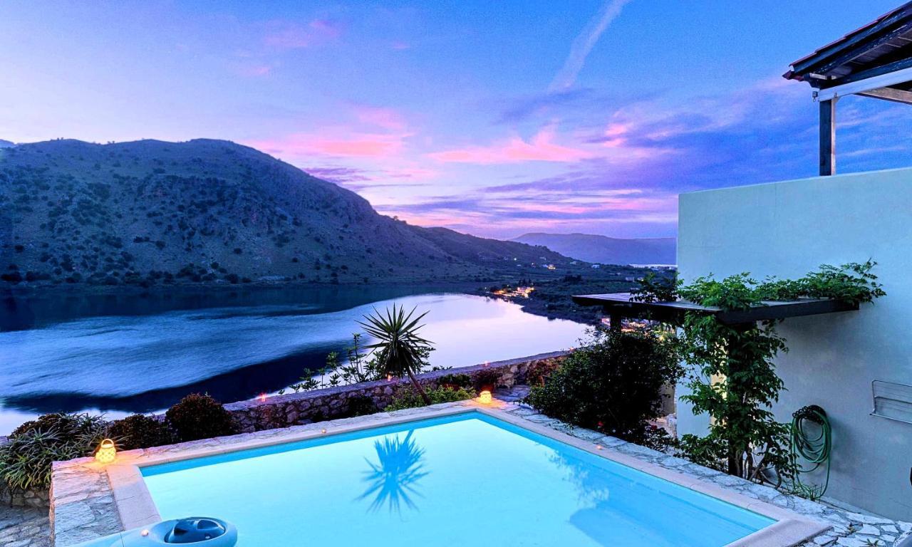 Du Lac Villas Kournás Esterno foto