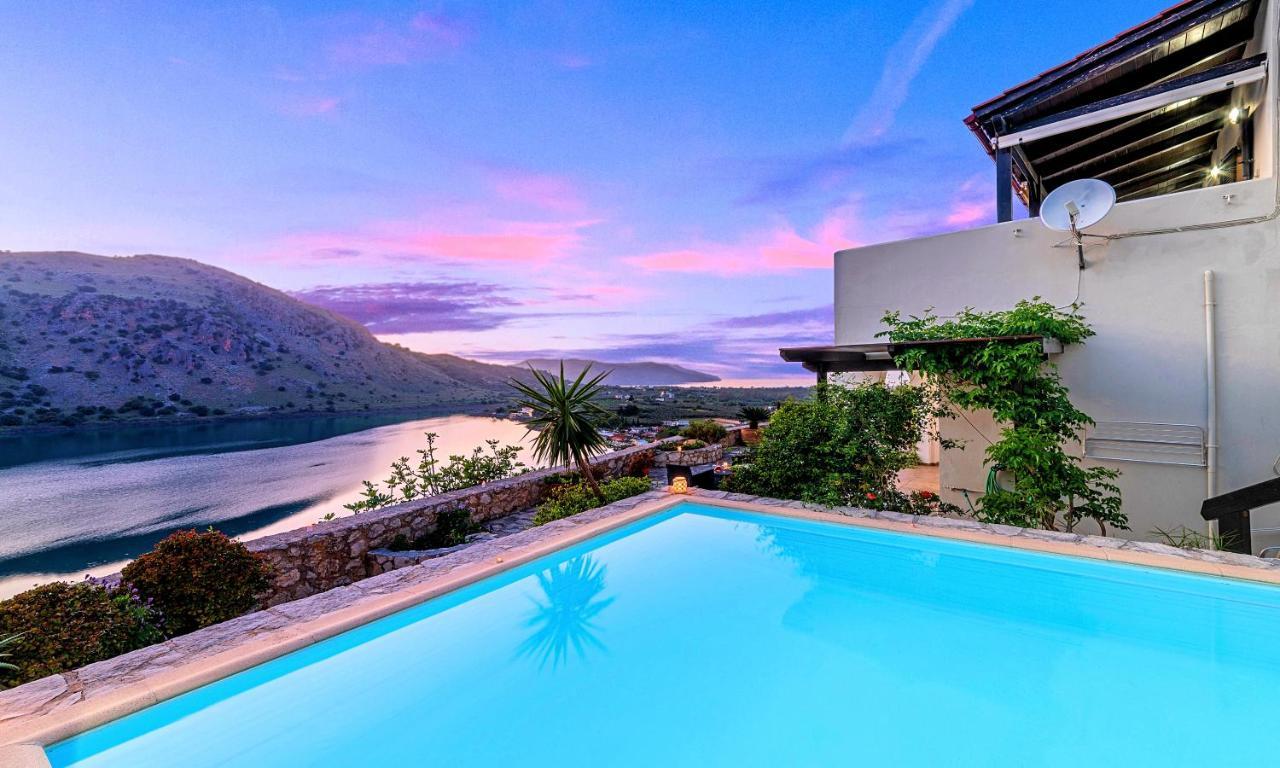 Du Lac Villas Kournás Esterno foto