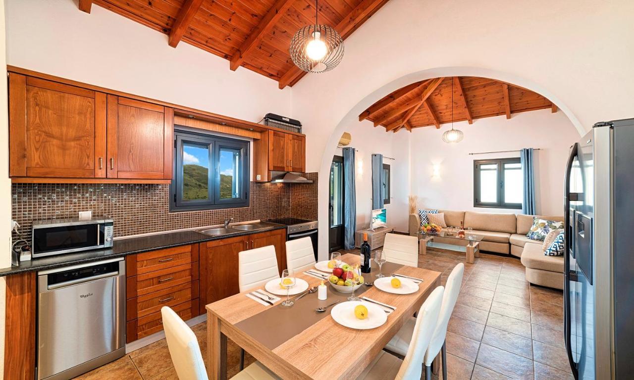 Du Lac Villas Kournás Esterno foto